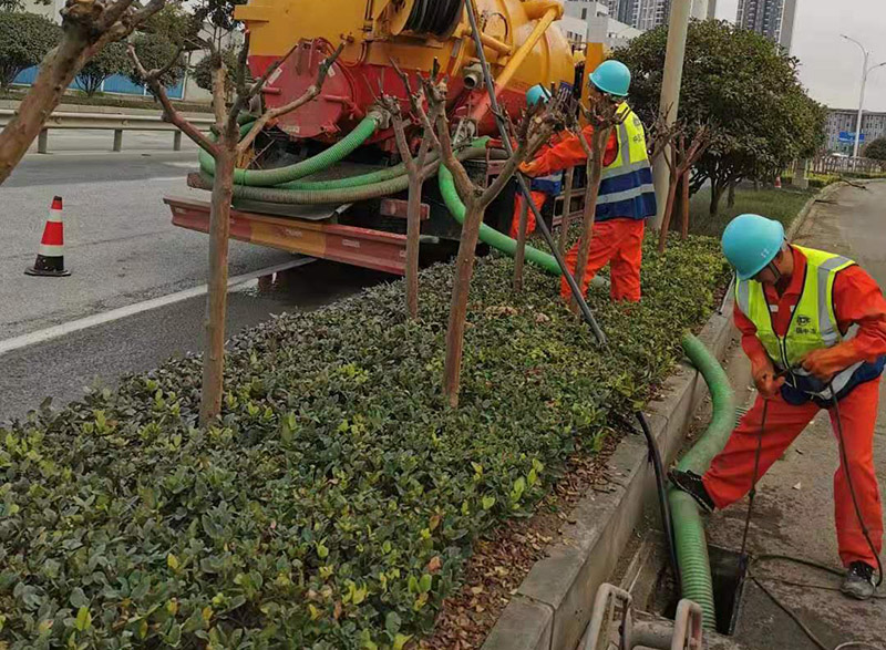 银川市政管道清淤